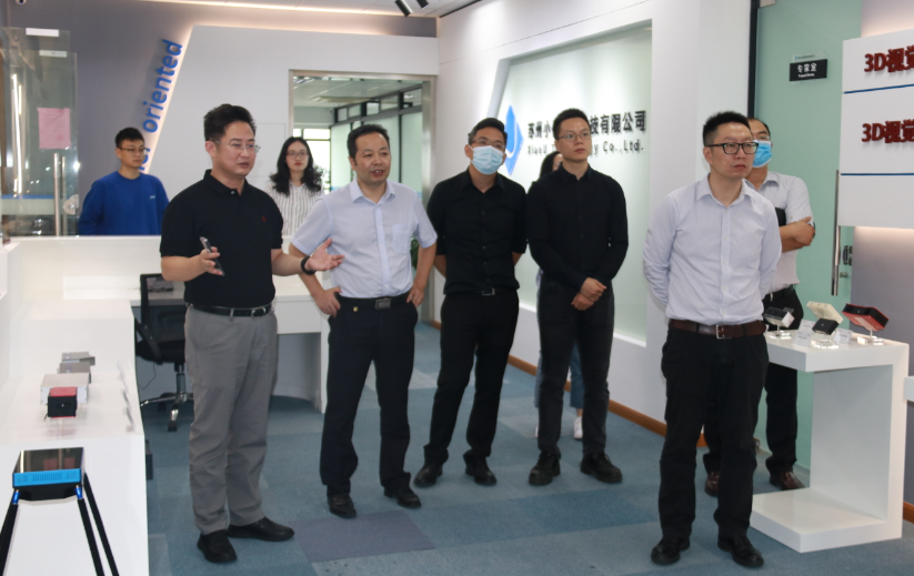 國家推進(jìn)大眾創(chuàng)業(yè)萬眾創(chuàng)新部際聯(lián)席會議辦公室秘書處專題調(diào)研組鄒士年主任一行蒞臨我司調(diào)研指導(dǎo)